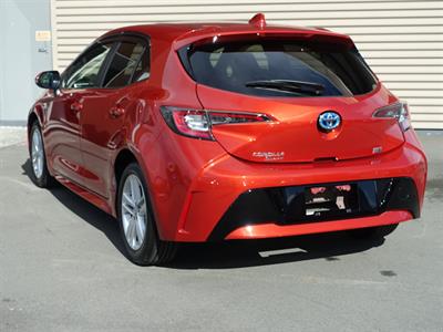 2018 Toyota Corolla - Thumbnail