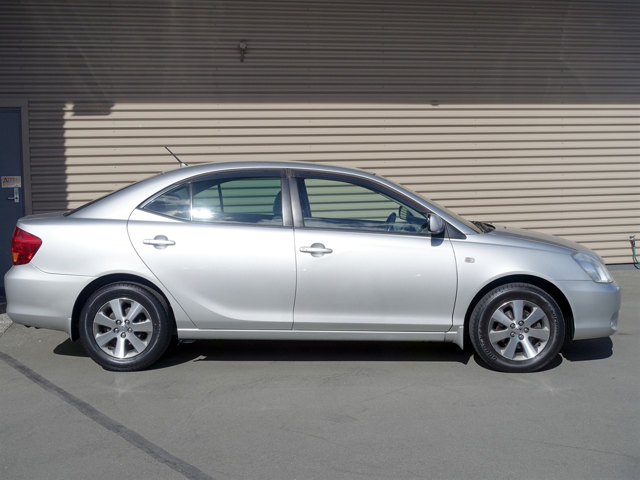 2002 Toyota Allion