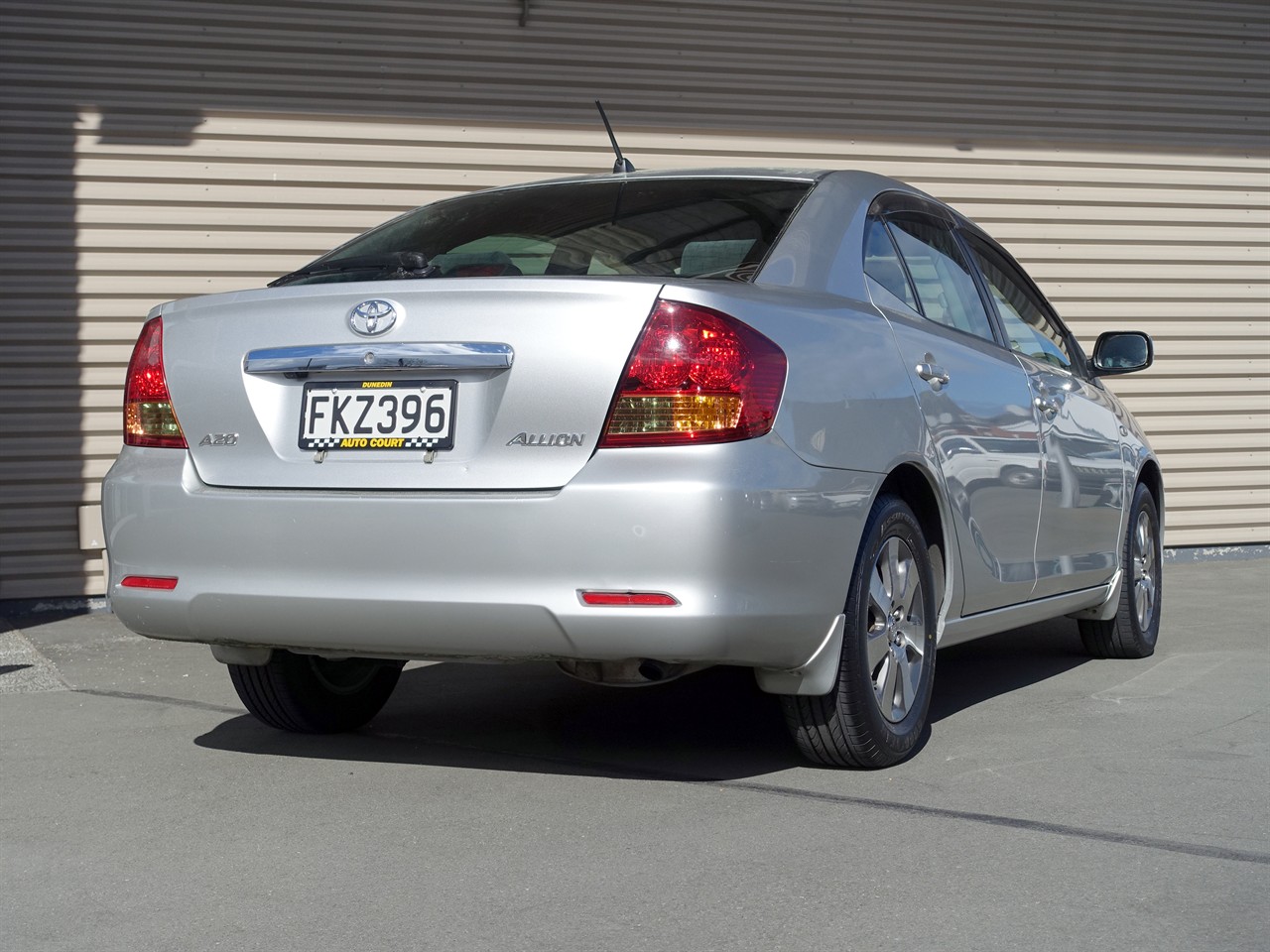2002 Toyota Allion