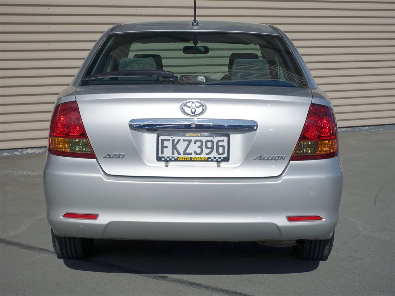 2002 Toyota Allion