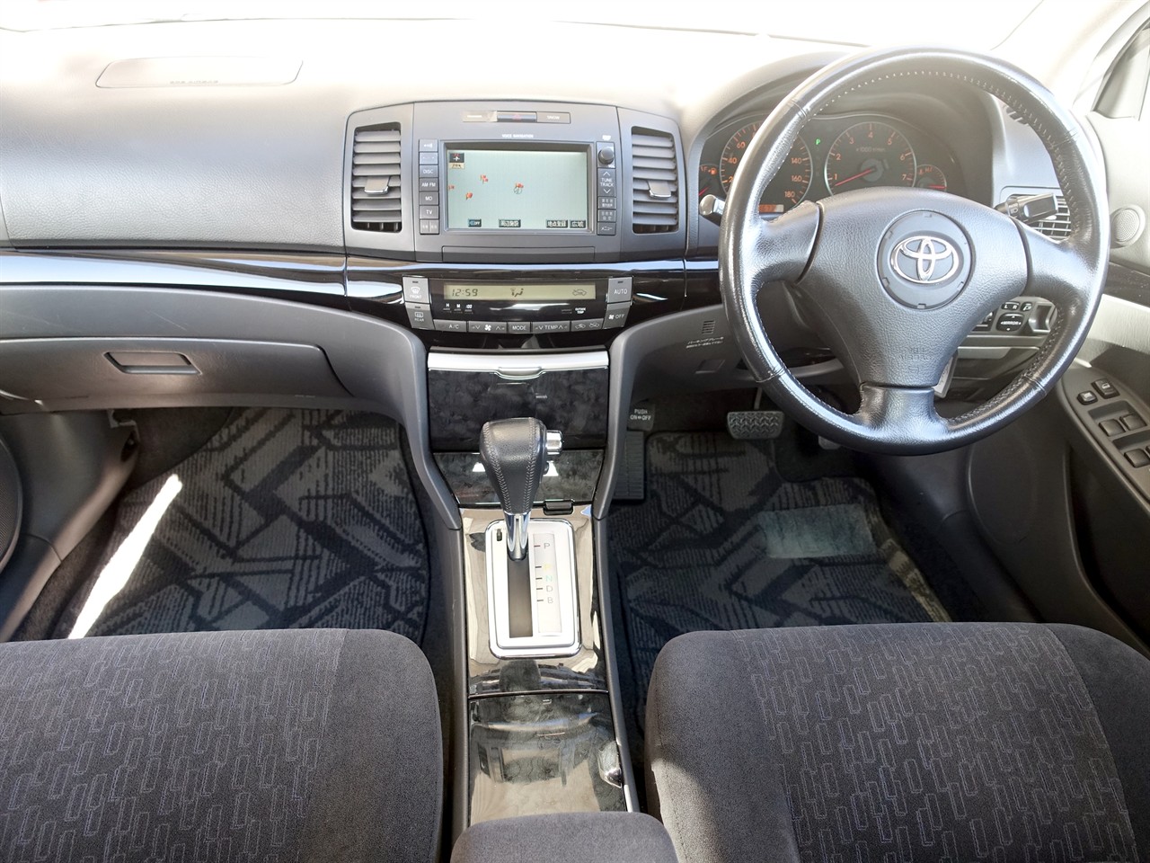 2002 Toyota Allion