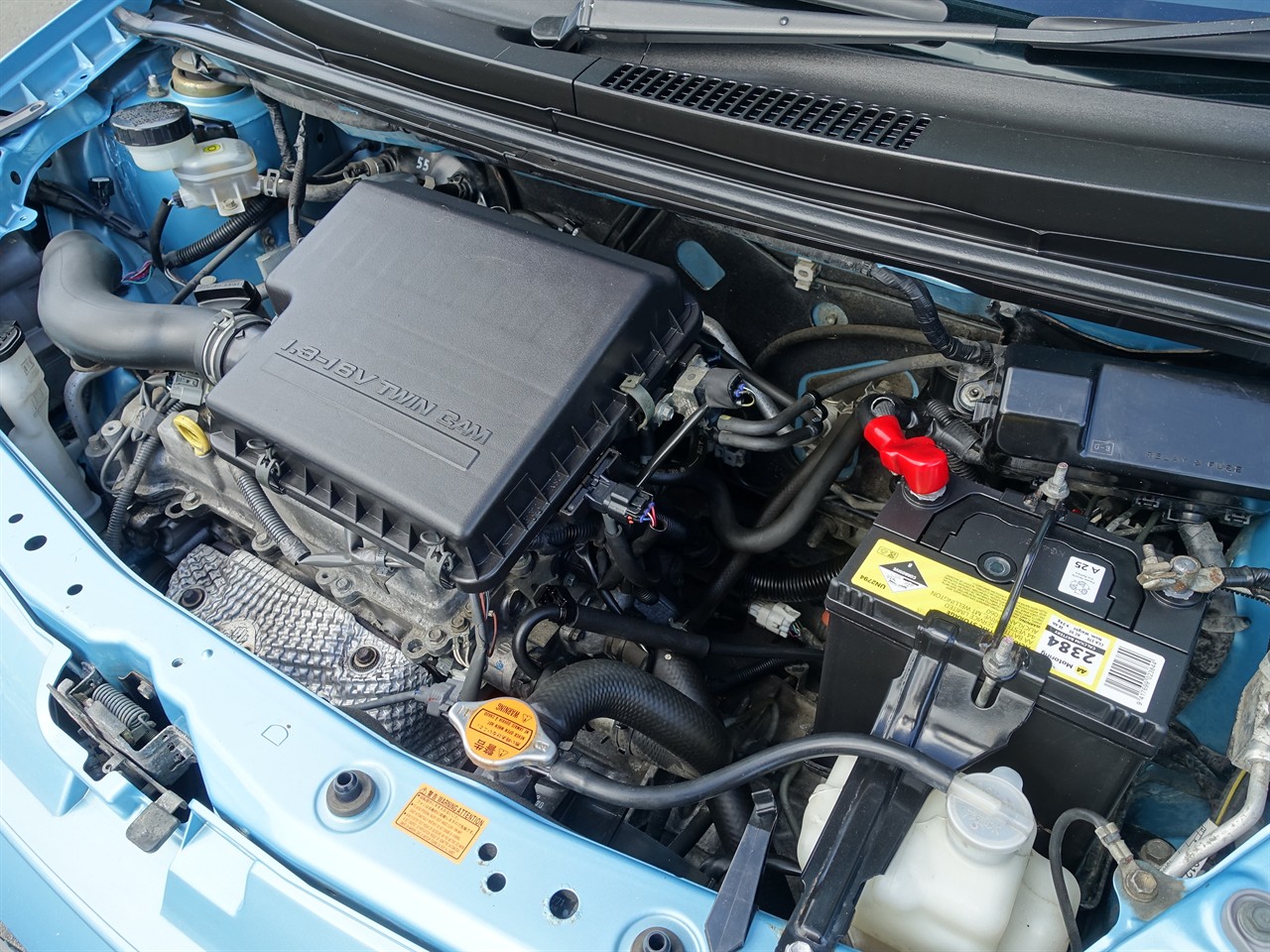 2006 Daihatsu Sirion