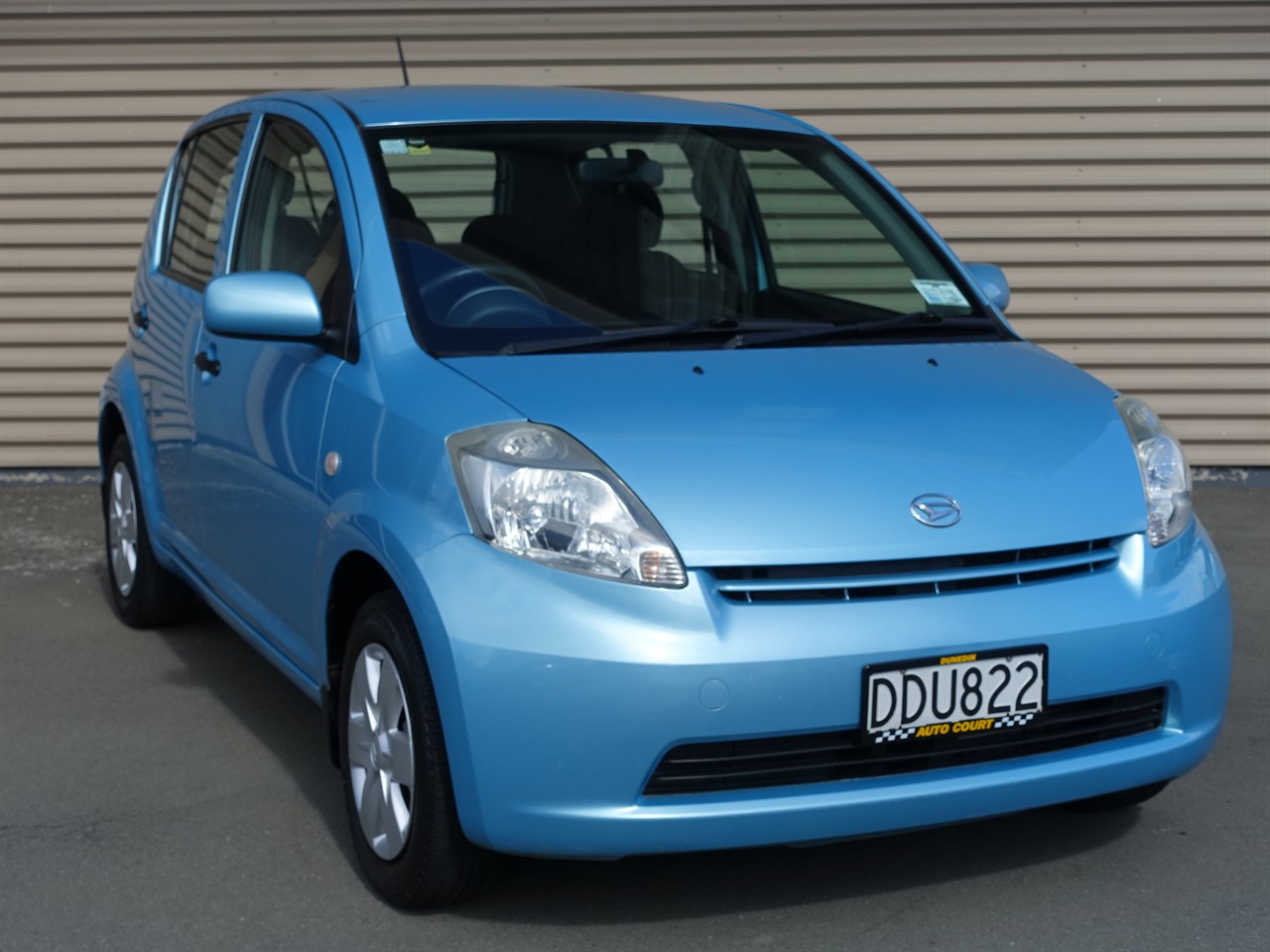 2006 Daihatsu Sirion