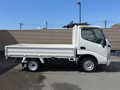 2004 Toyota Toyoace - Thumbnail