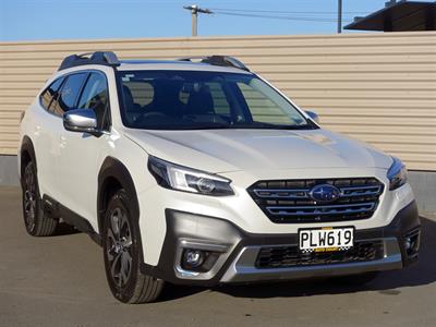 2022 Subaru Outback - Thumbnail