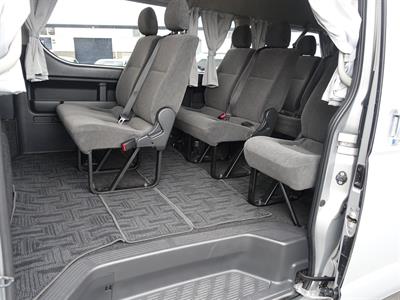 2017 Toyota Hiace - Thumbnail