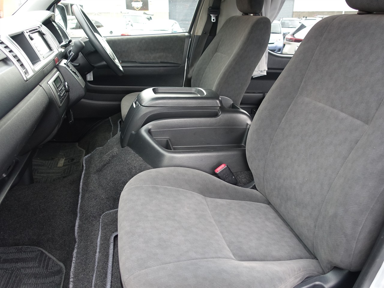 2017 Toyota Hiace