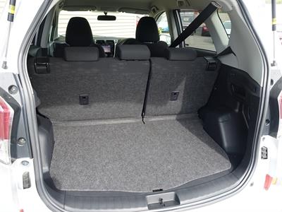 2016 Toyota Ractis - Thumbnail