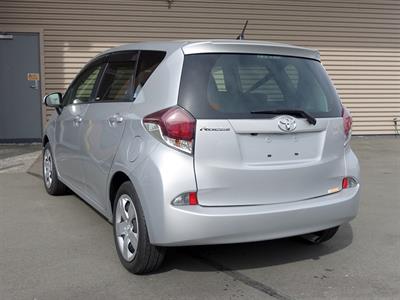 2016 Toyota Ractis - Thumbnail