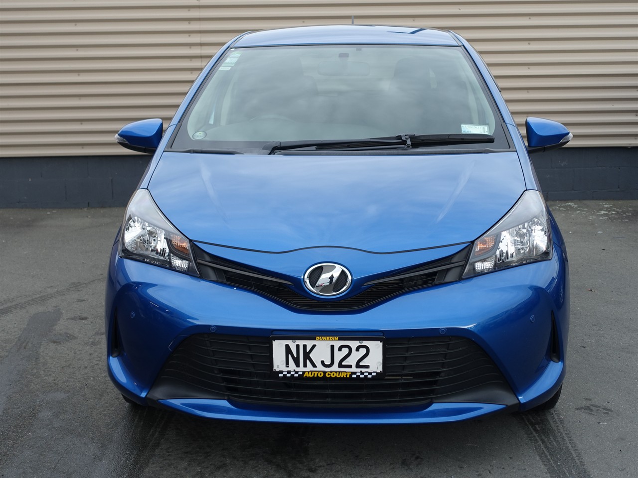 2015 Toyota Vitz