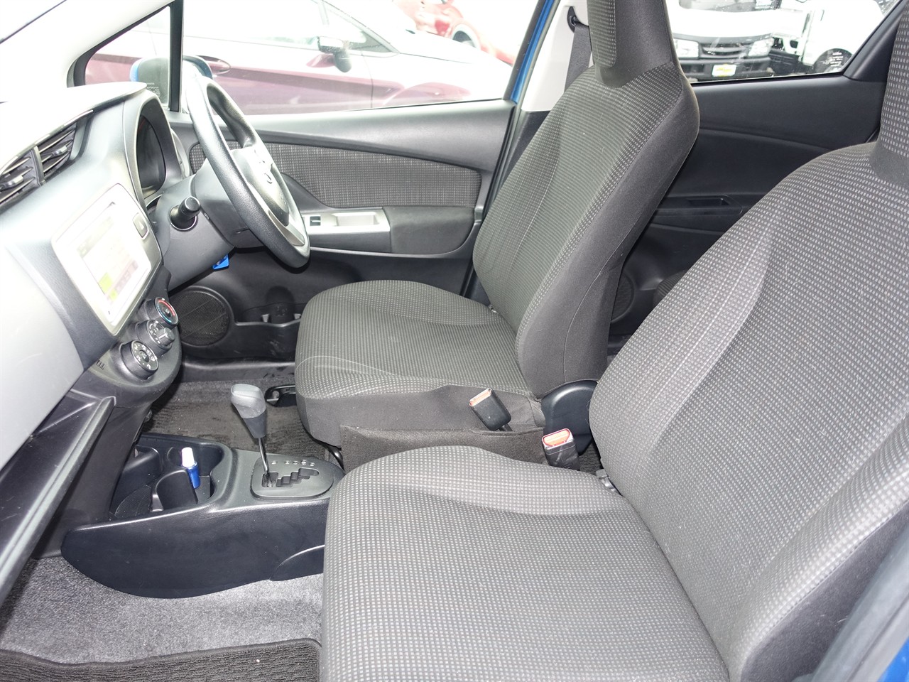 2015 Toyota Vitz