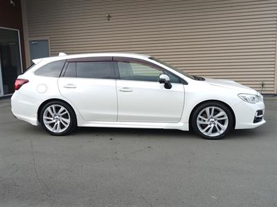 2015 Subaru Levorg - Thumbnail