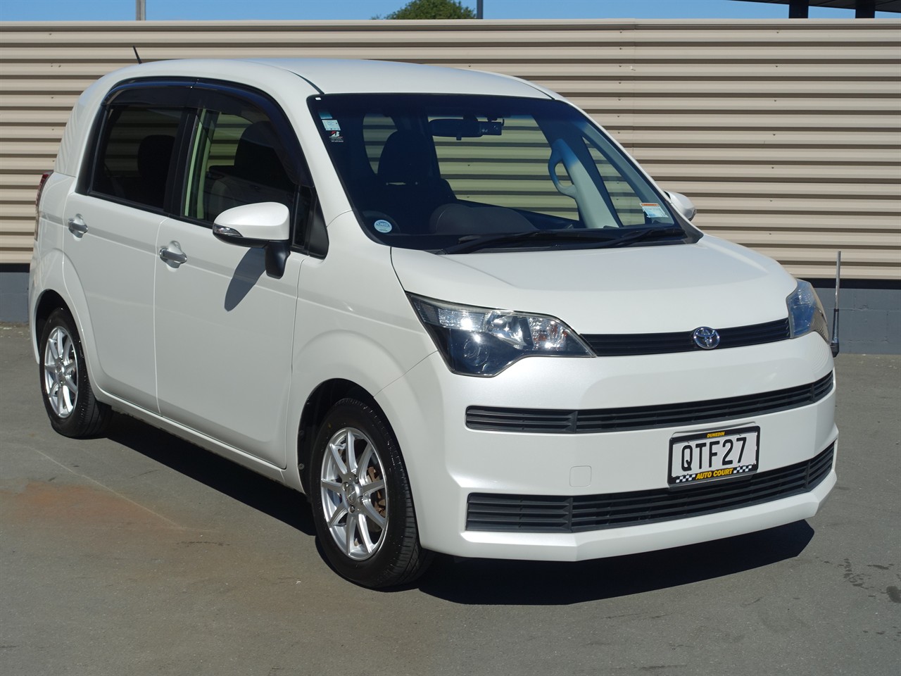 2013 Toyota Spade