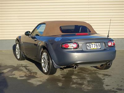 2005 Mazda Eunos - Thumbnail