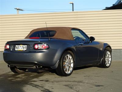 2005 Mazda Eunos - Thumbnail