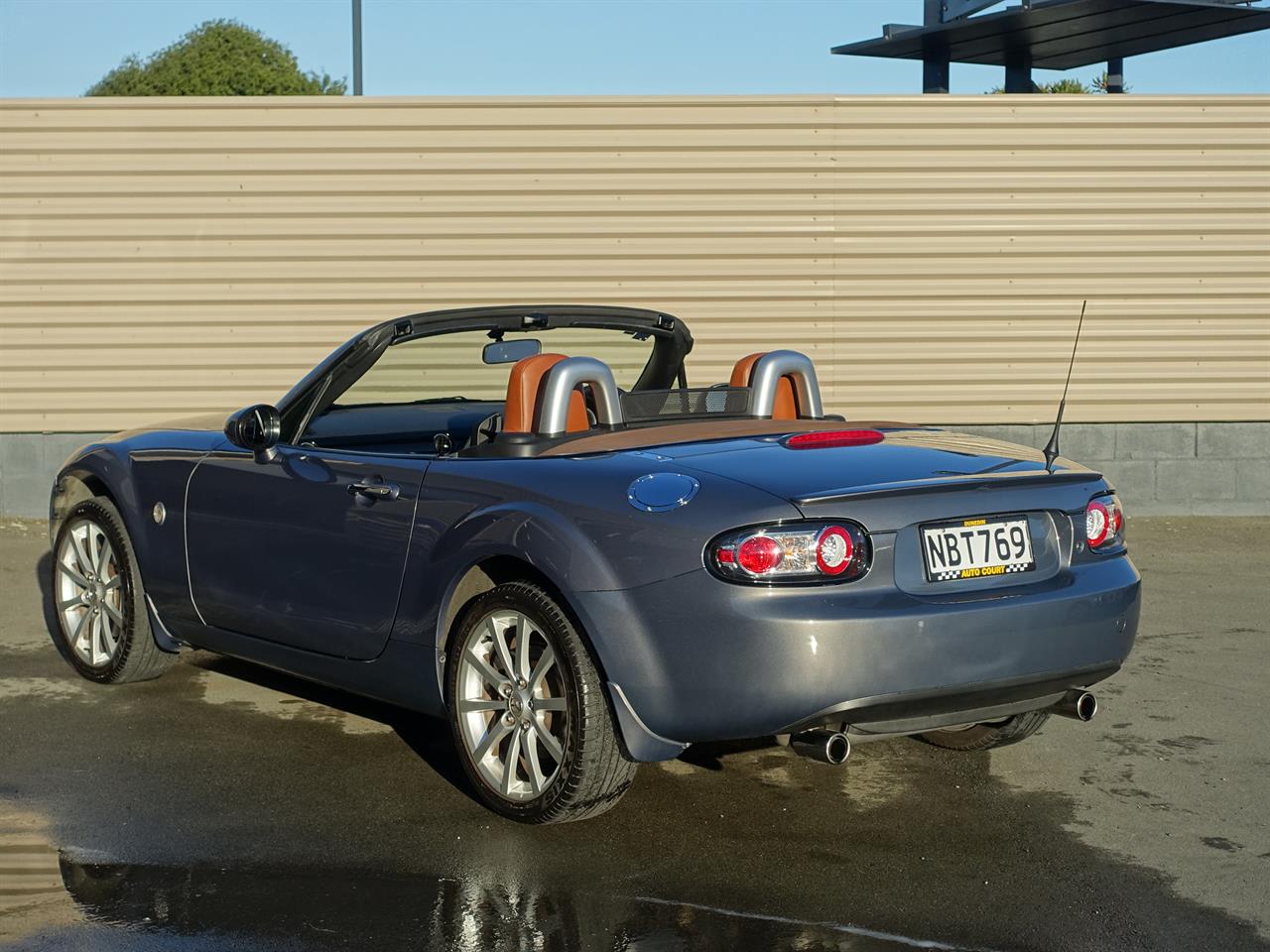 2005 Mazda Eunos