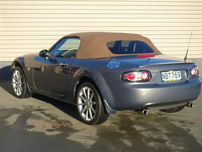 2005 Mazda Eunos - Thumbnail