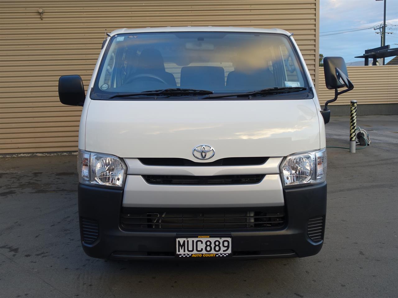 2014 Toyota Hiace