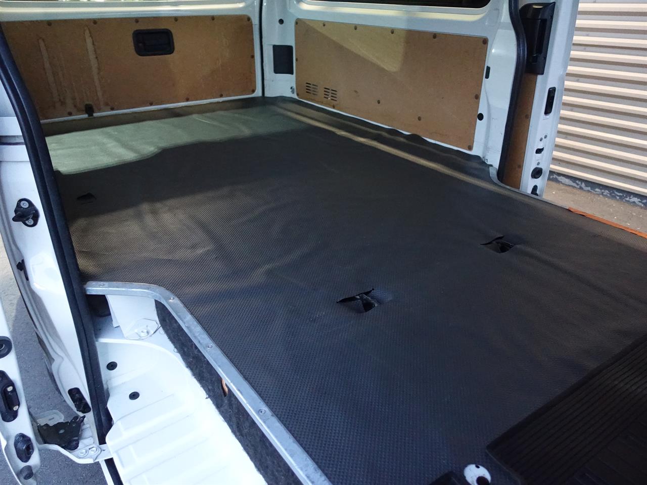 2014 Toyota Hiace