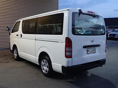 2014 Toyota Hiace - Thumbnail