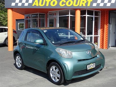 2009 Toyota iQ - Thumbnail