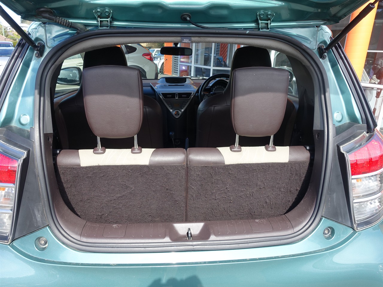 2009 Toyota iQ