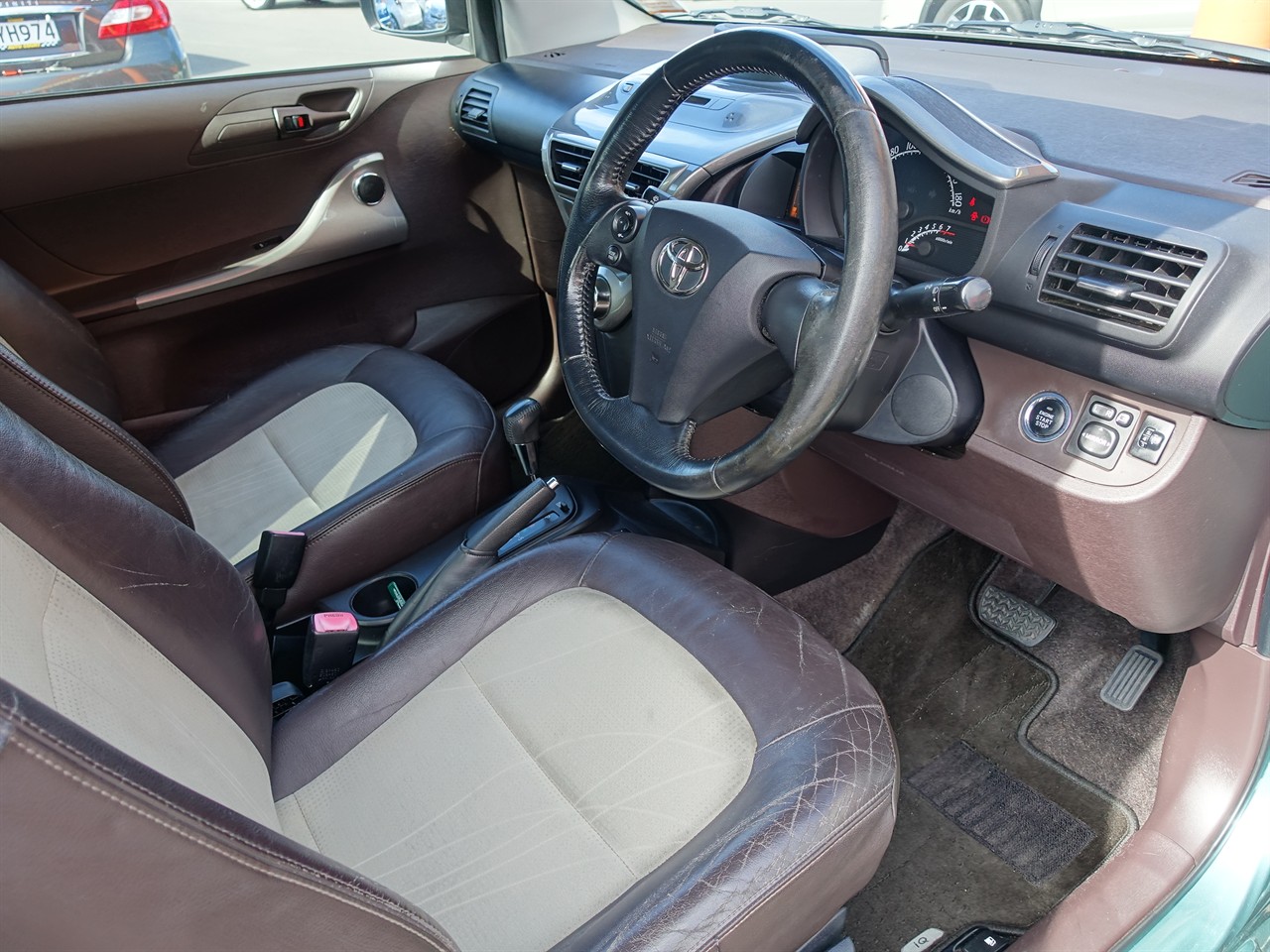 2009 Toyota iQ