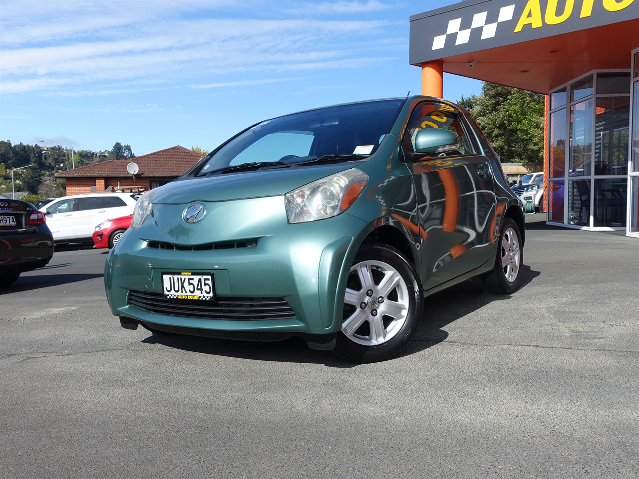 2009 Toyota iQ