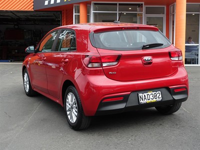 2020 Kia Rio - Thumbnail
