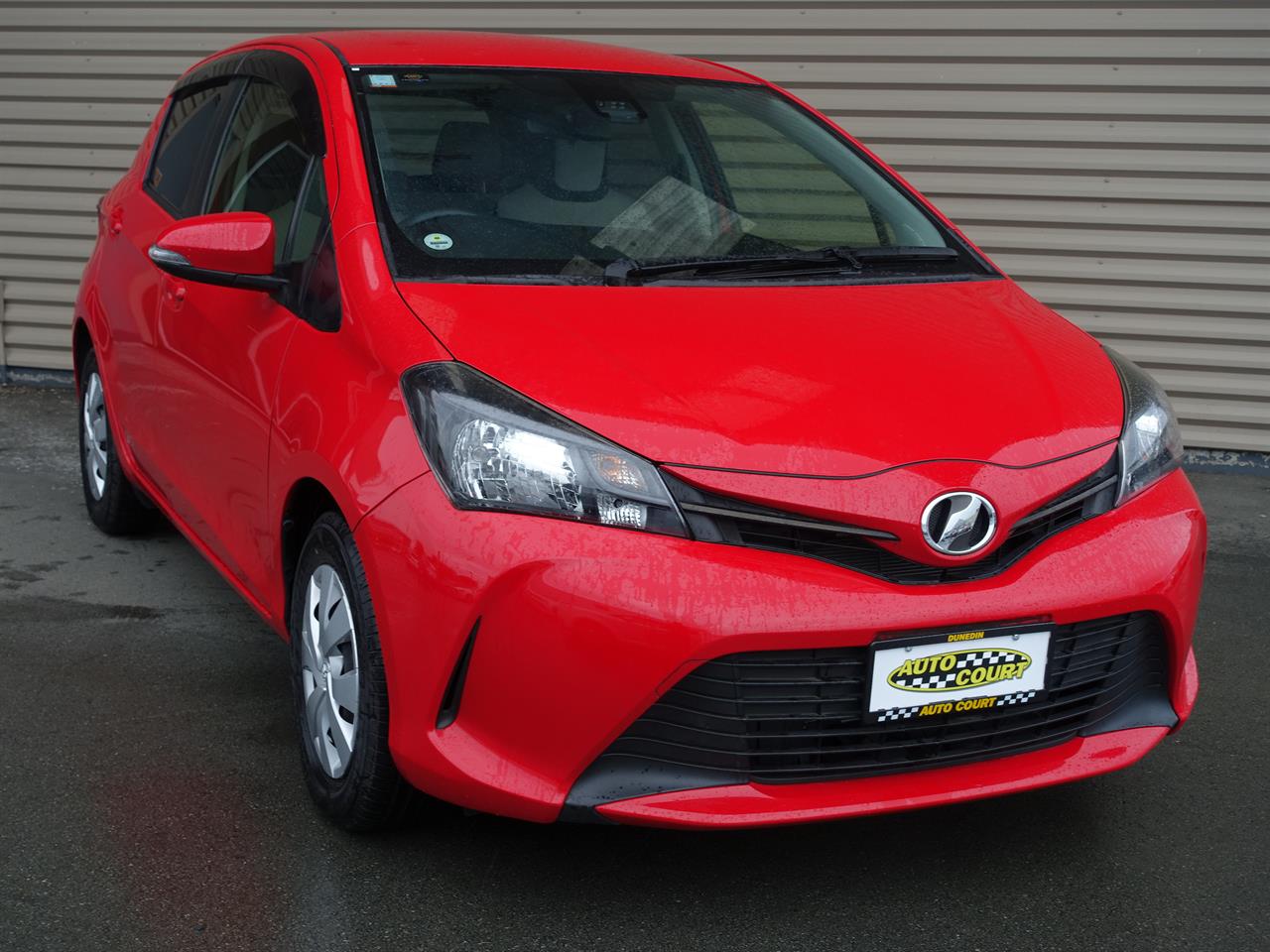 2015 Toyota Vitz
