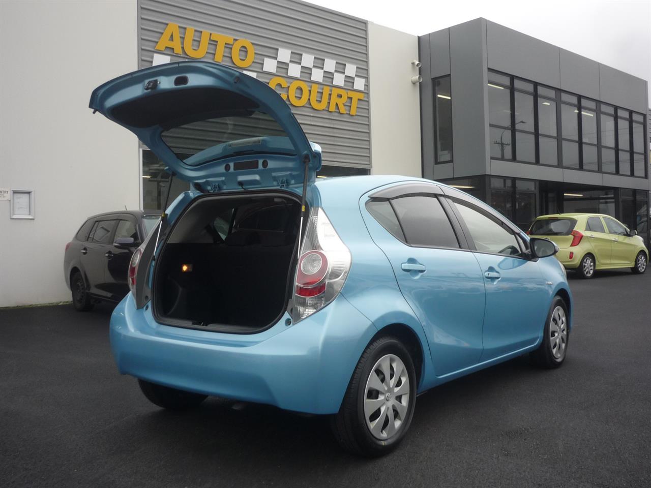 2012 Toyota Aqua