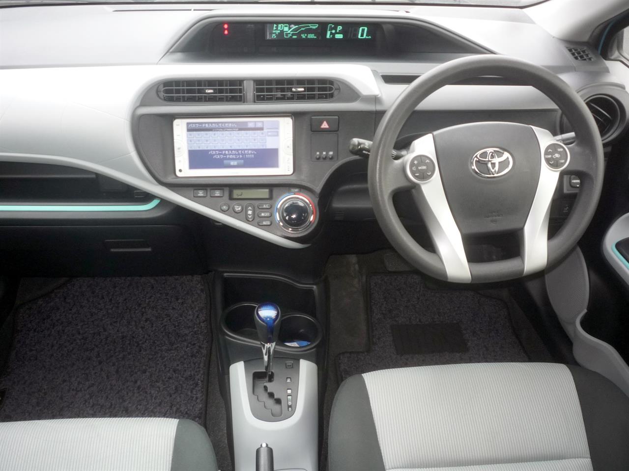 2012 Toyota Aqua