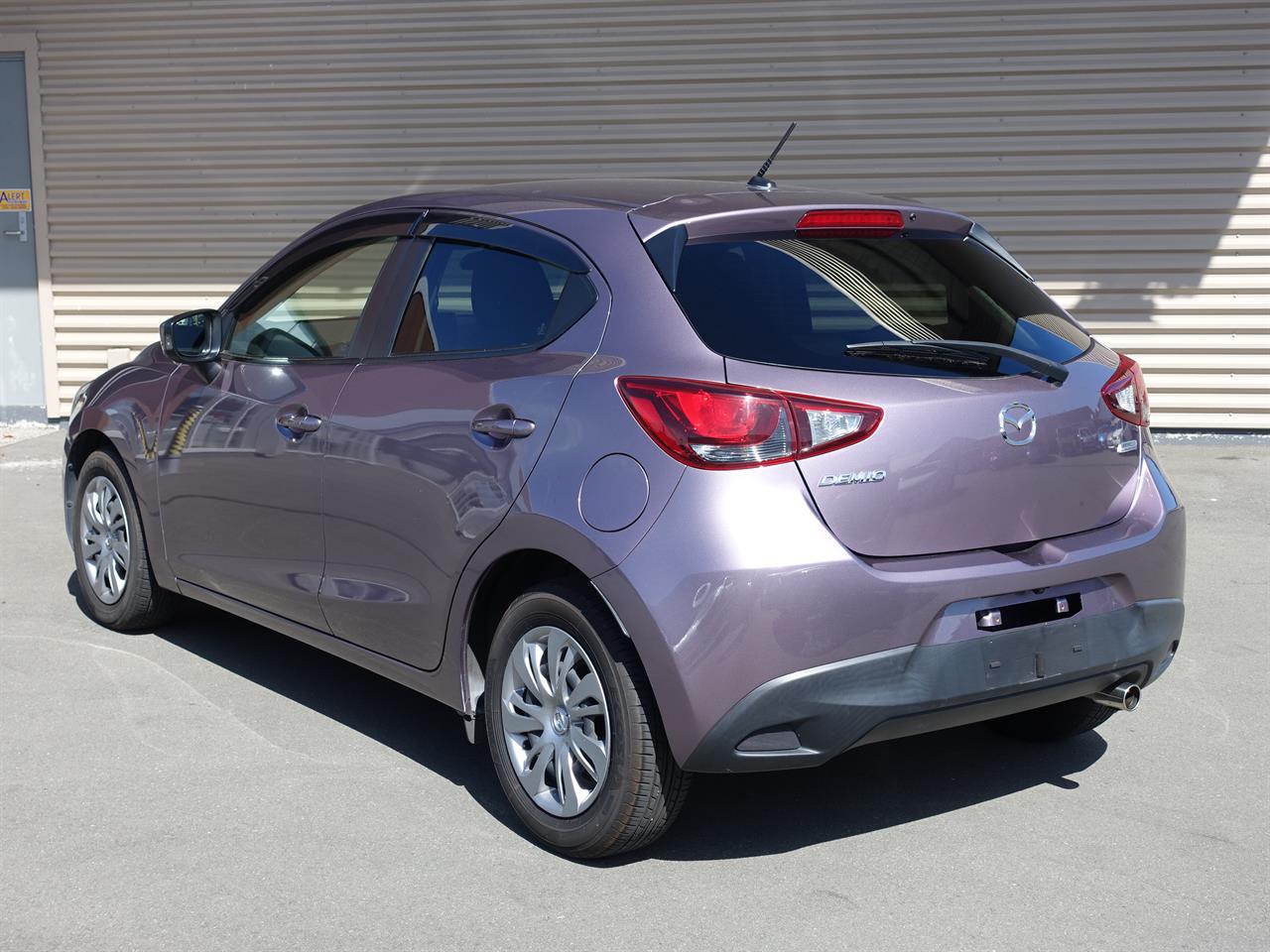 2016 Mazda Demio