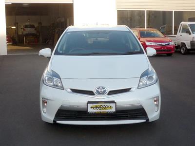 2012 Toyota Prius PHV - Thumbnail