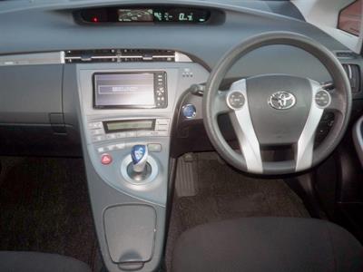 2012 Toyota Prius PHV - Thumbnail