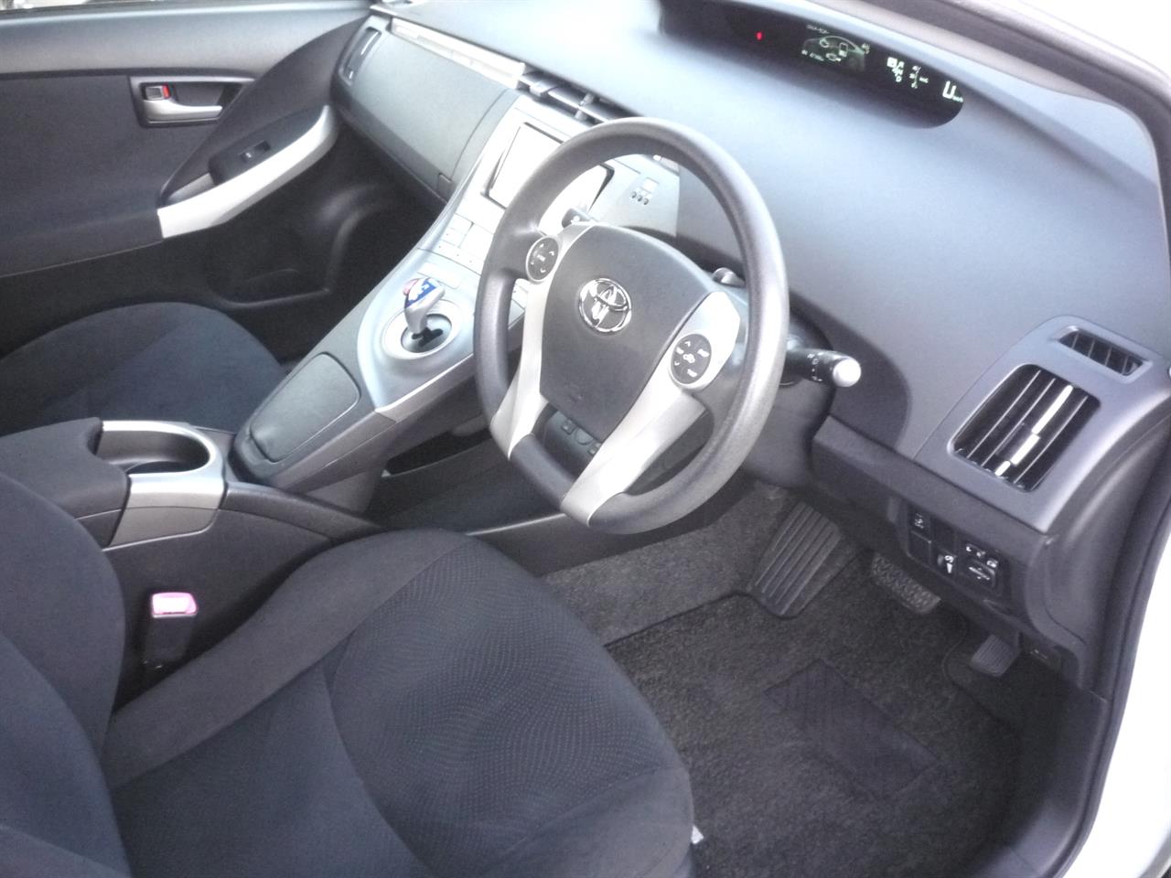 2012 Toyota Prius PHV