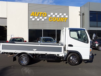 2005 Mitsubishi Fuso - Thumbnail