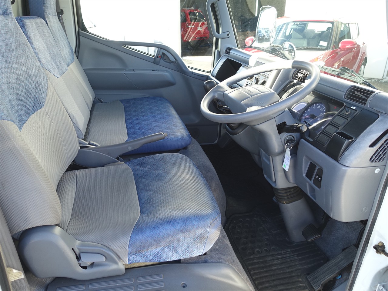 2005 Mitsubishi Fuso