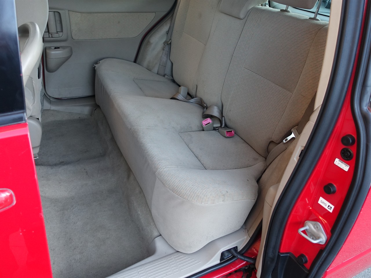 2006 Toyota Raum