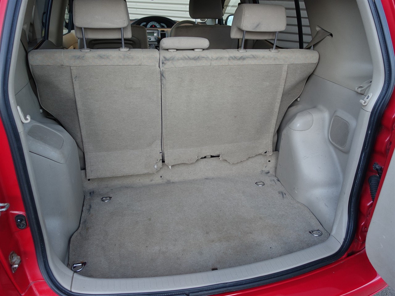 2006 Toyota Raum