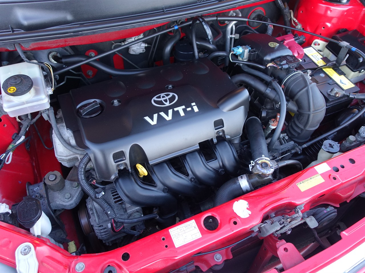 2006 Toyota Raum