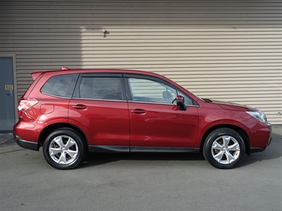 2015 Subaru Forester - Thumbnail