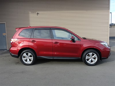 2015 Subaru Forester - Thumbnail