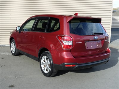 2015 Subaru Forester - Thumbnail
