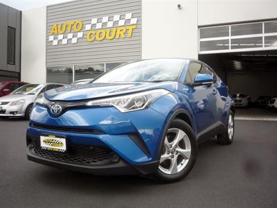 2017 Toyota C-HR - Thumbnail