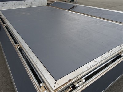 2003 Toyota Dyna - Thumbnail