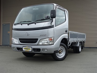2003 Toyota Dyna - Thumbnail