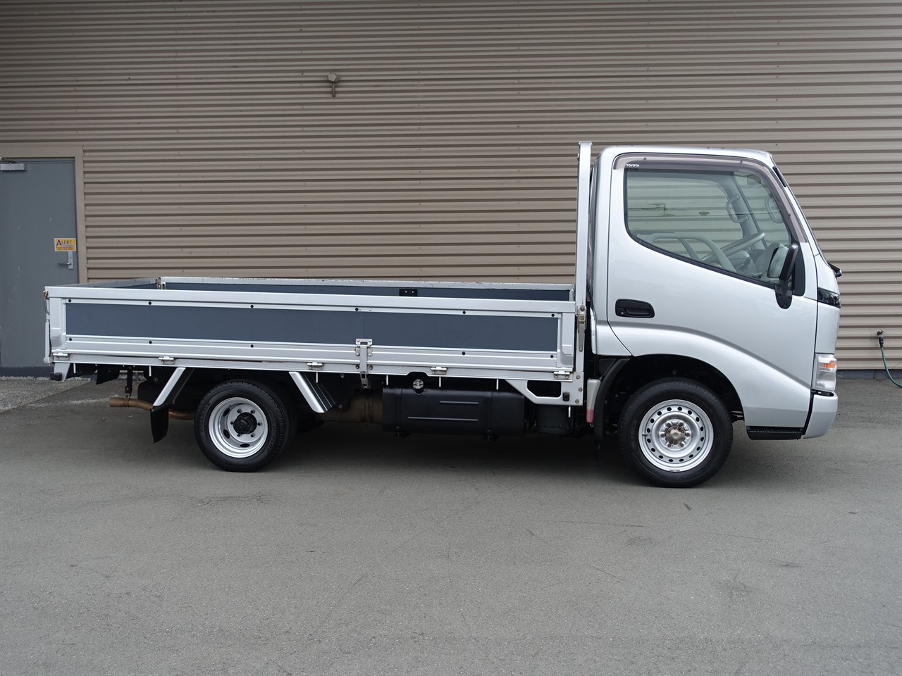 2003 Toyota Dyna
