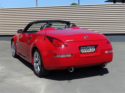 2005 Nissan 350Z - Thumbnail