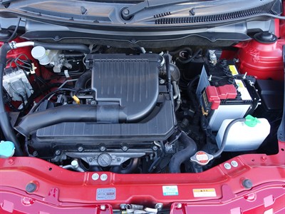 2013 Suzuki Swift - Thumbnail
